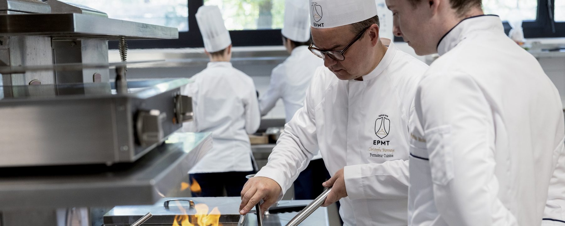 Assurer la production culinaire et sa distribution